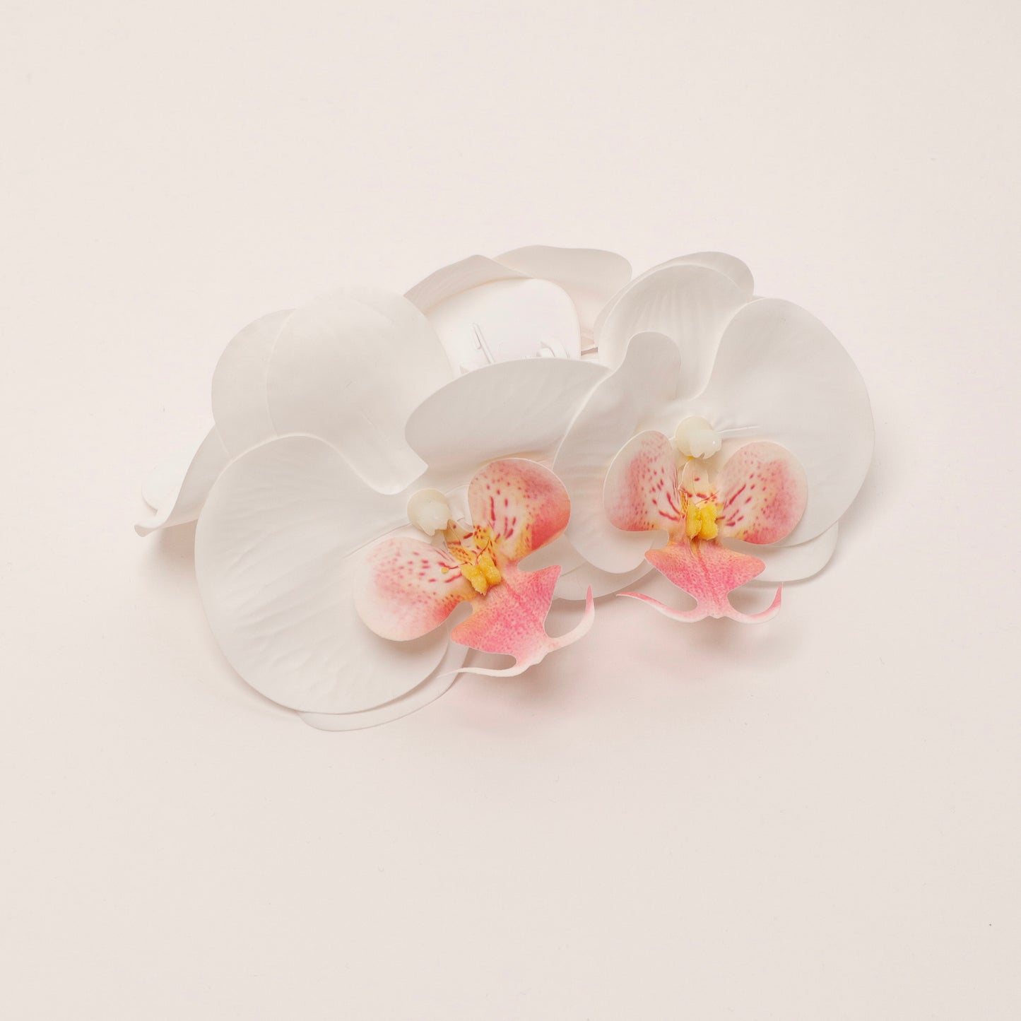 Large orchid hair clip - CORAL WHITE