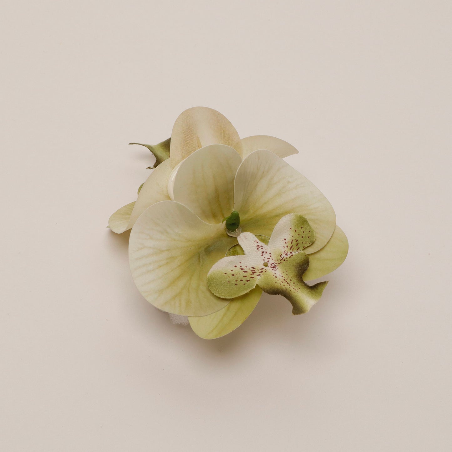 Small orchid hair clip - GREEN