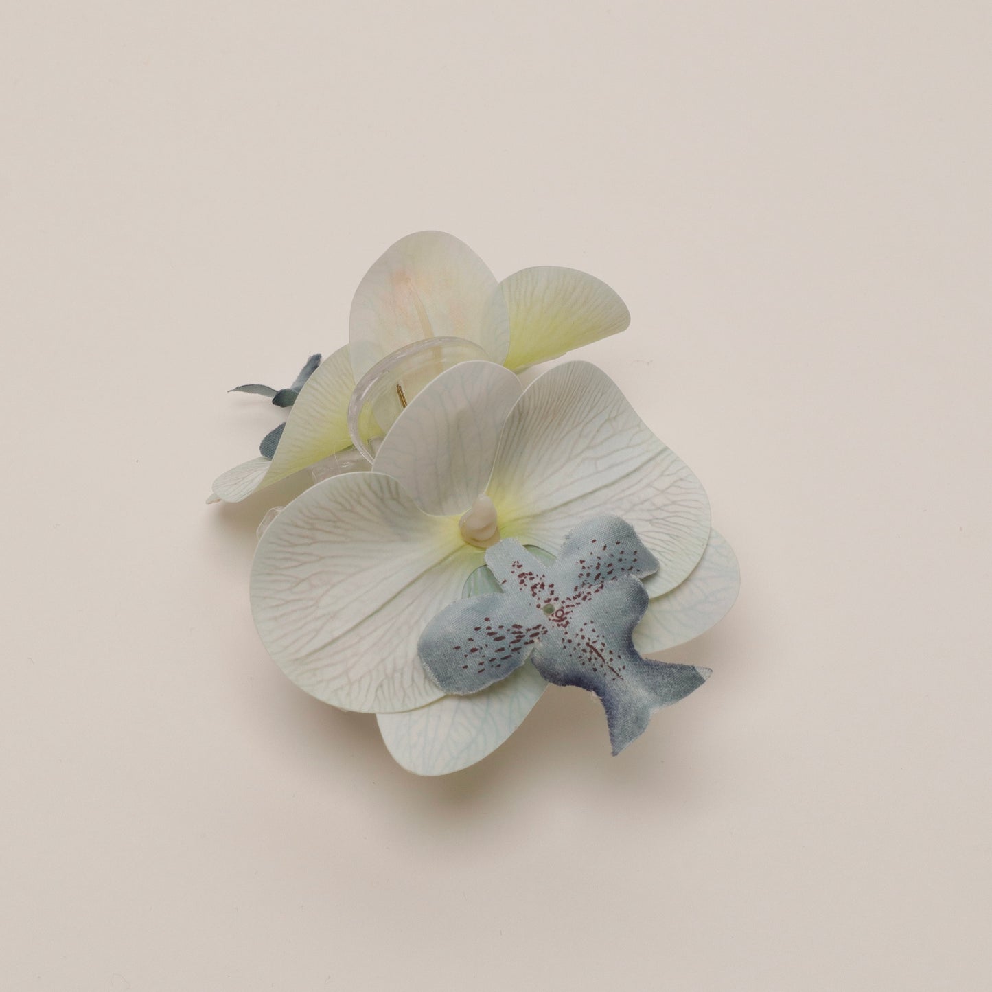 Small orchid hair clip - SKY BLUE