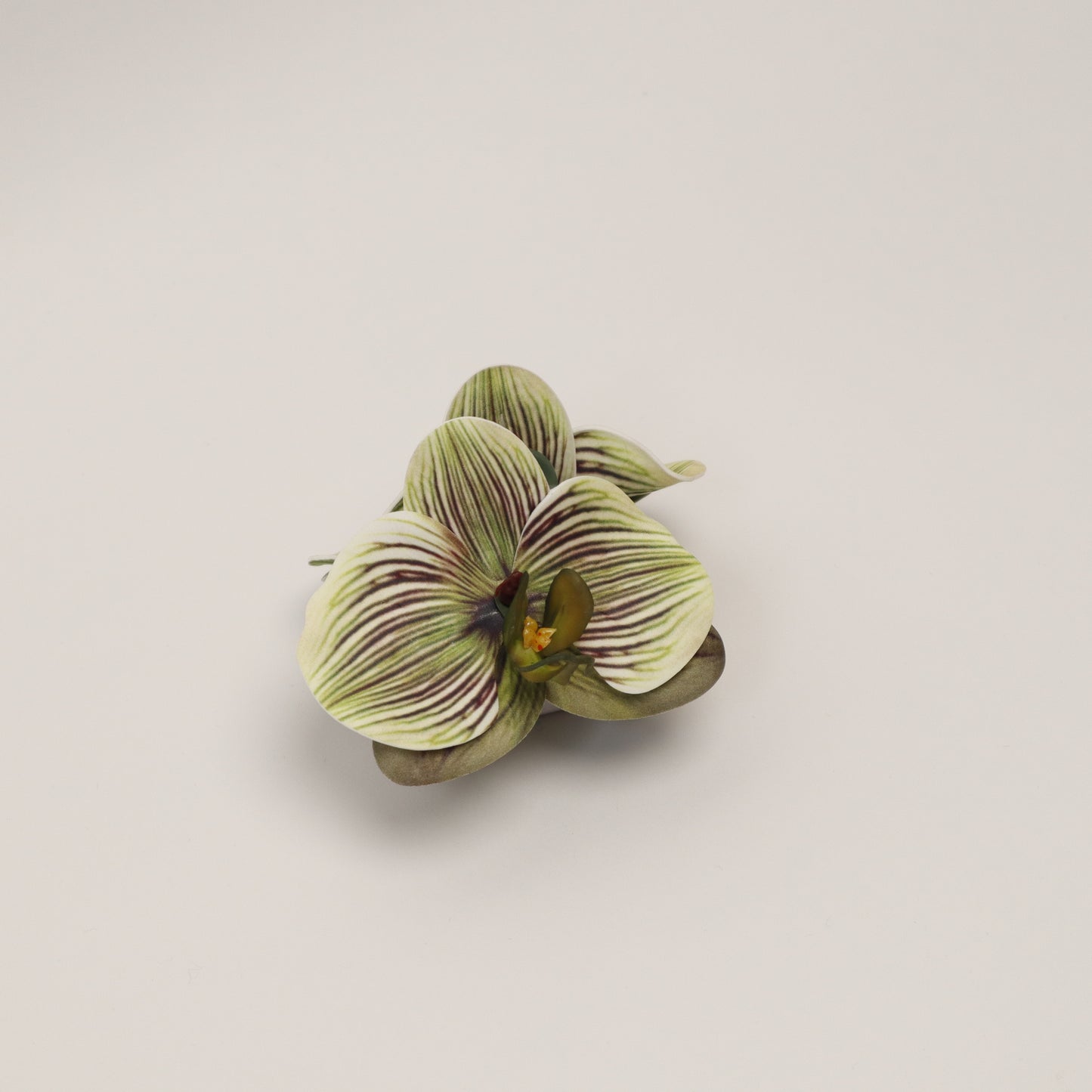 SUMMER EDITION - Small orchid hair clip (MATCHA)