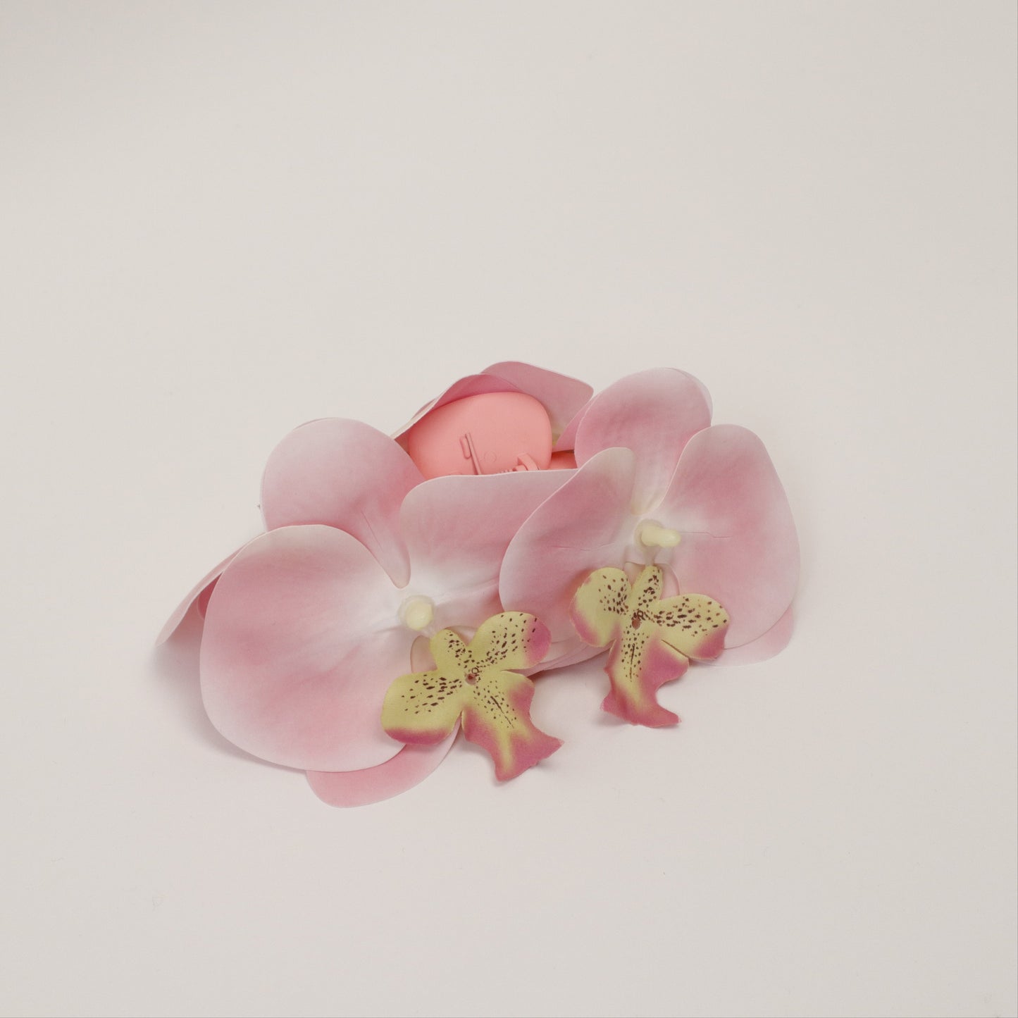 SUMMER EDITION - Large orchid hair clip (COTTON CANDY)