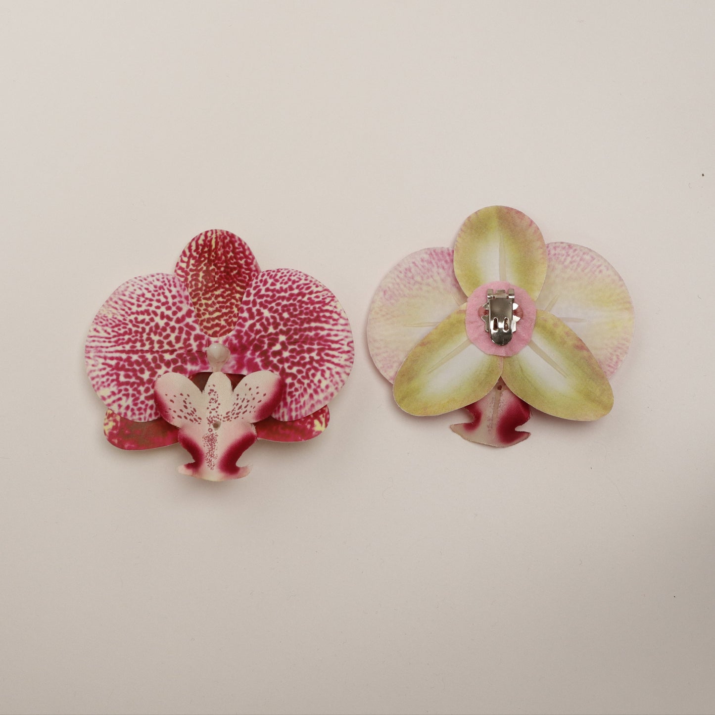 Shoe clips - CHERRY