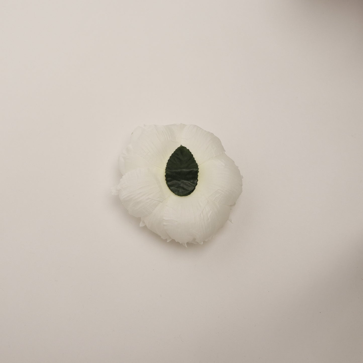 Hana Himo - White Peony