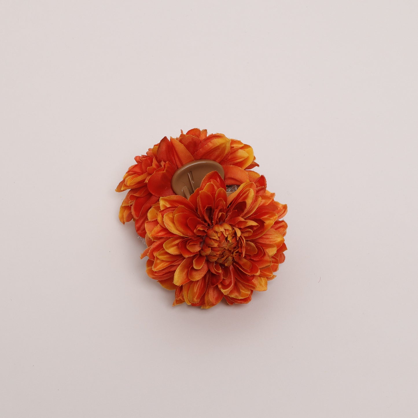 AUTUMN EDITION - Small dahlia hair clip (PUMPKIN SPICE)