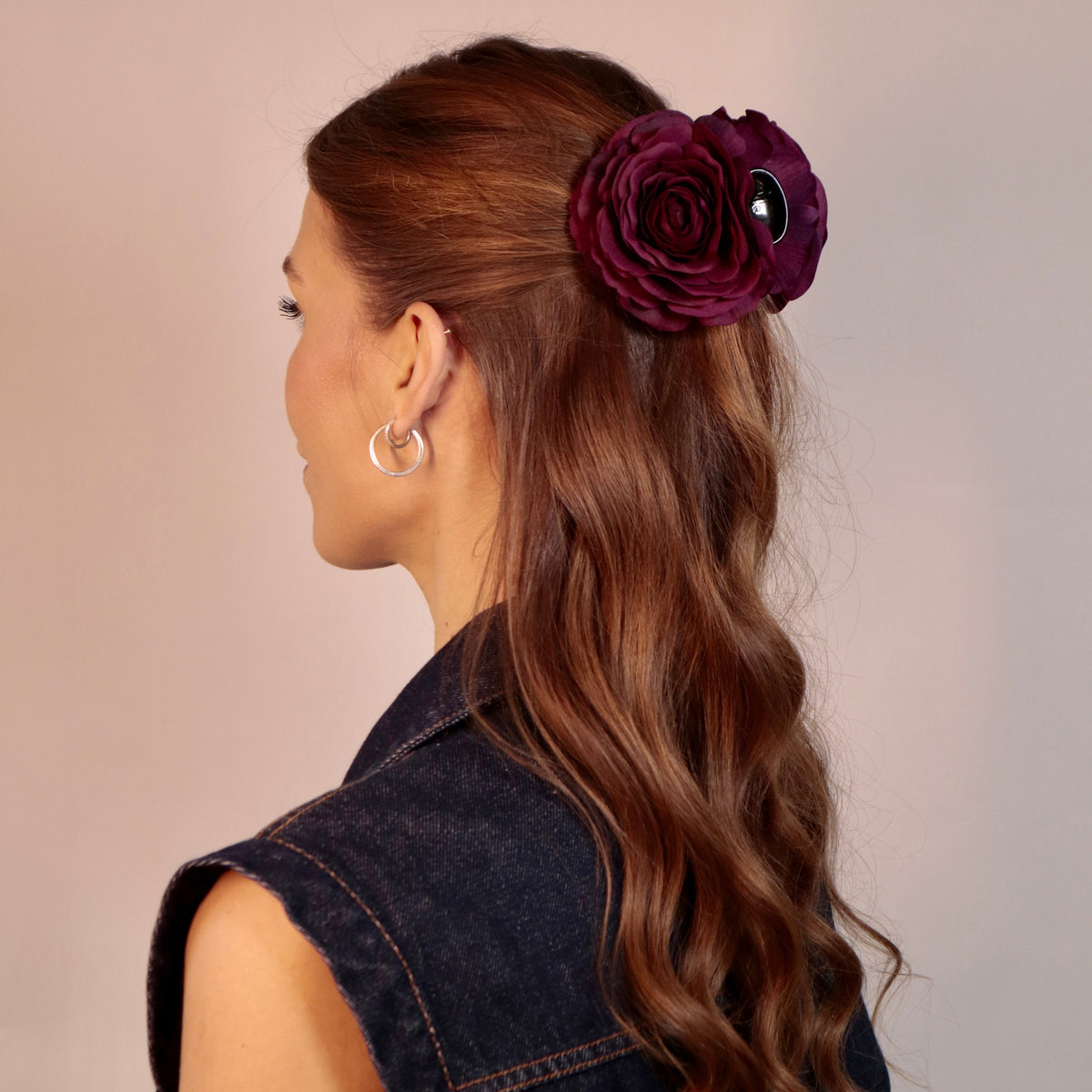 AW EDITION 2026 - Small ranunculus hair clip