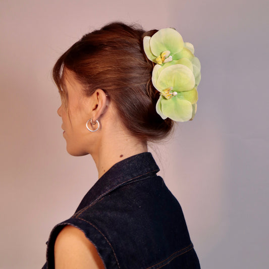 Large orchid hair clip - LIME