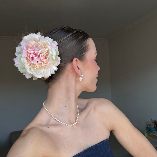 SS26 Collection - XL peony hair clip (PEACH)
