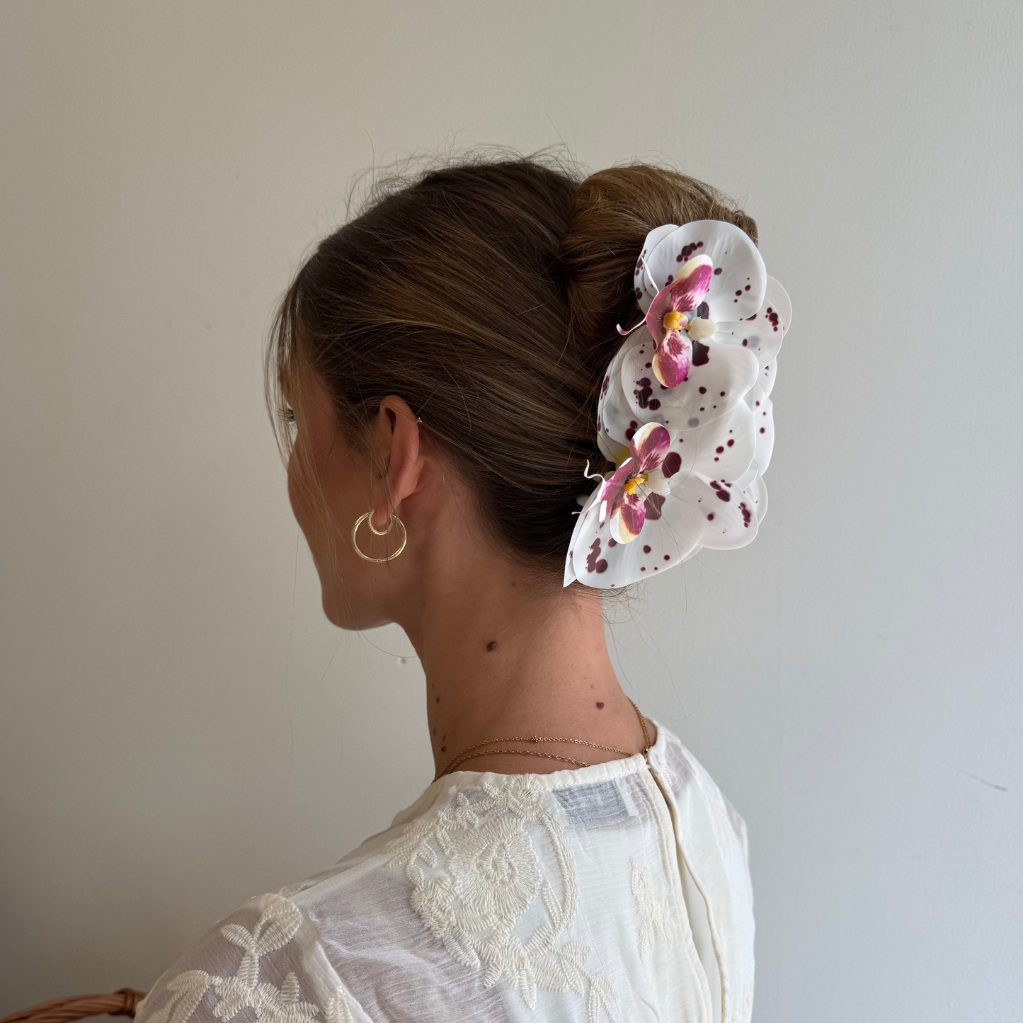 SS26 Collection - Large orchid hair clip (POLKA DOTS)