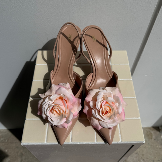 SS26 Collection - Rose shoe clips (DUSTY ROSE)