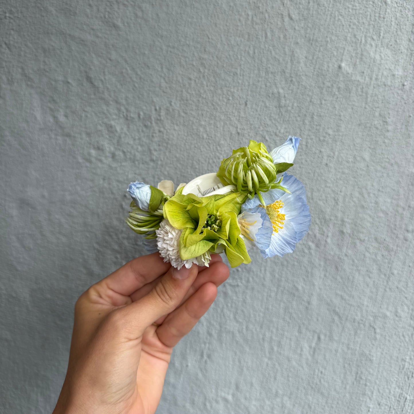 SS26 Collection - Small Wild Flower hair clip (ICE BLUE)