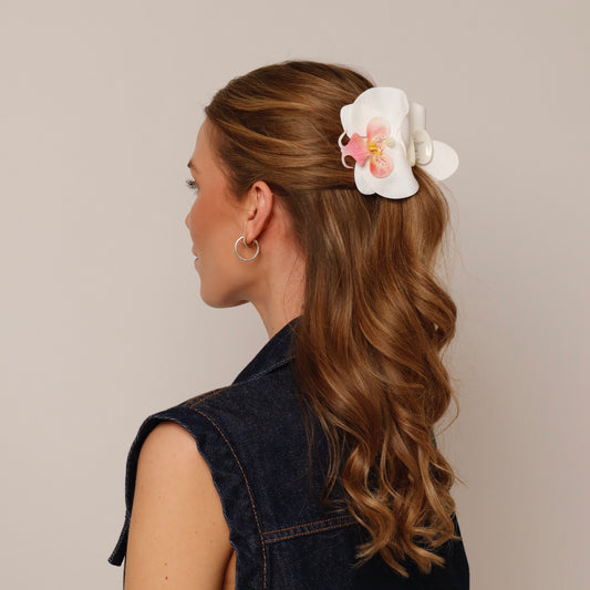 Small orchid hair clip - CORAL WHITE
