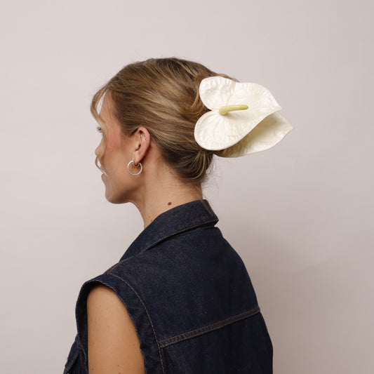 CHRISTMAS EDITION - Anthurium hair clip (SNOW WHITE)