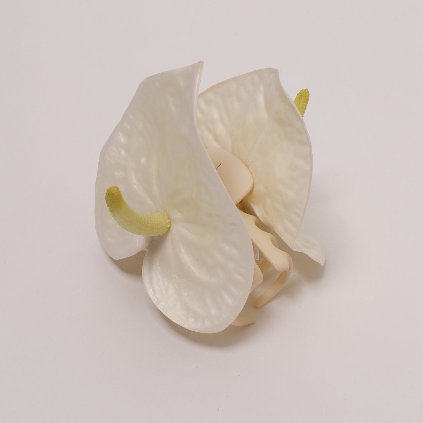 CHRISTMAS EDITION - Anthurium hair clip (SNOW WHITE)