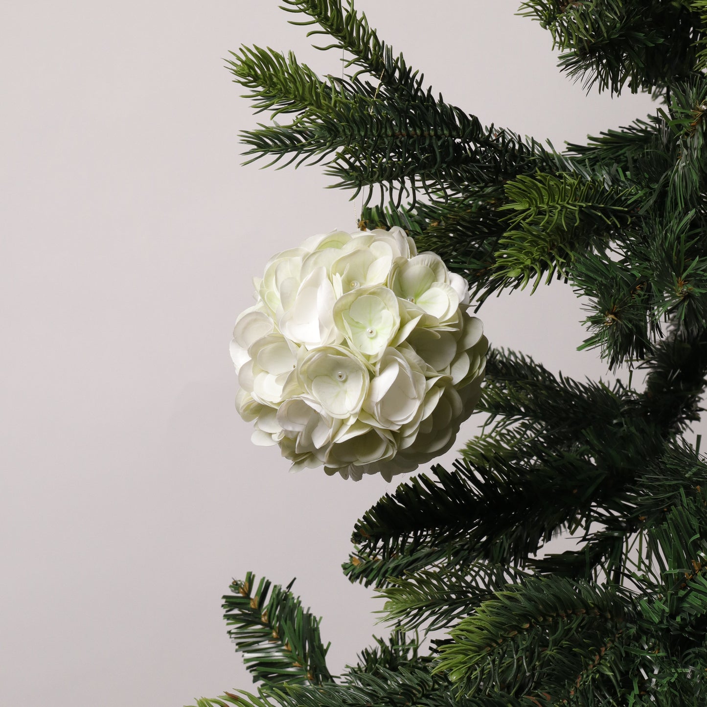 Floral Ornament - Small (MIXED IVORY)